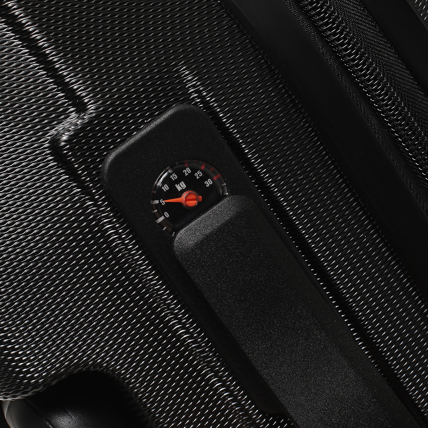 Чемодан средний M из поликарбоната Eberhart Spectrum