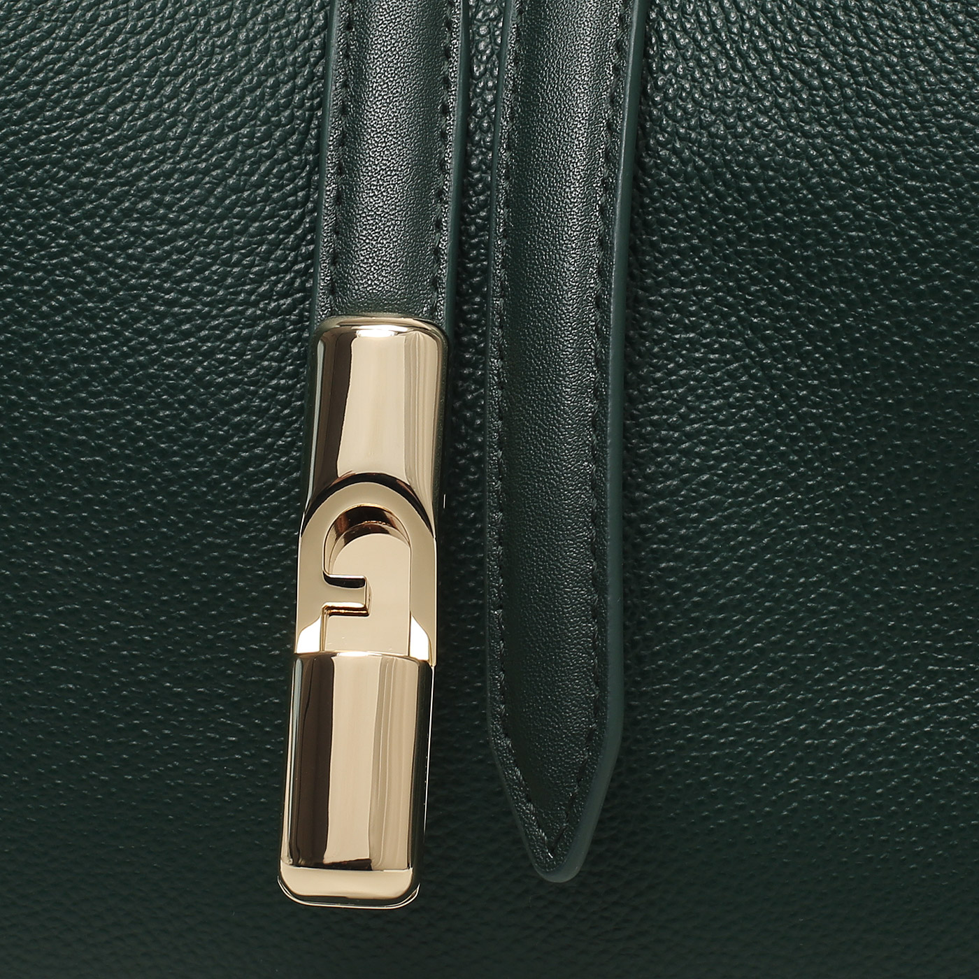 Кожаная сумка Furla Goccia