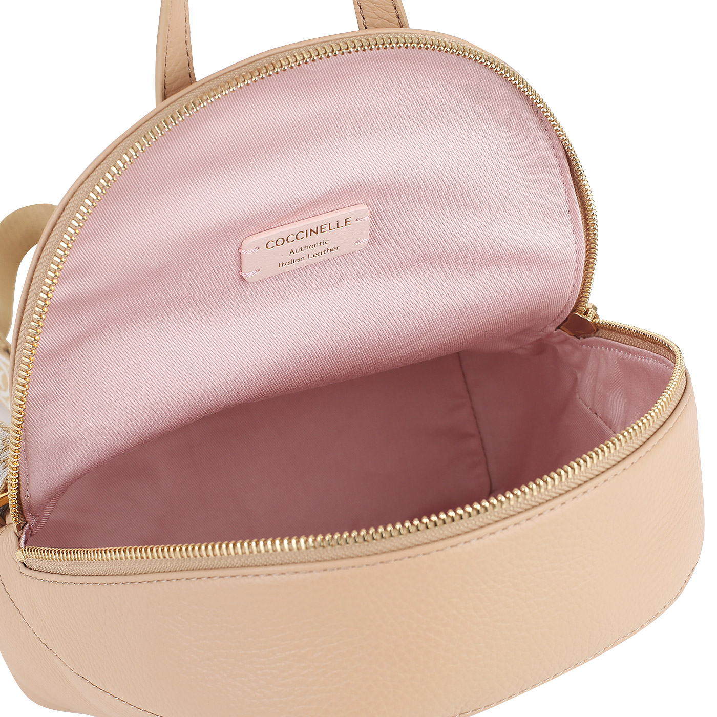 Кожаный рюкзак Coccinelle Rosie