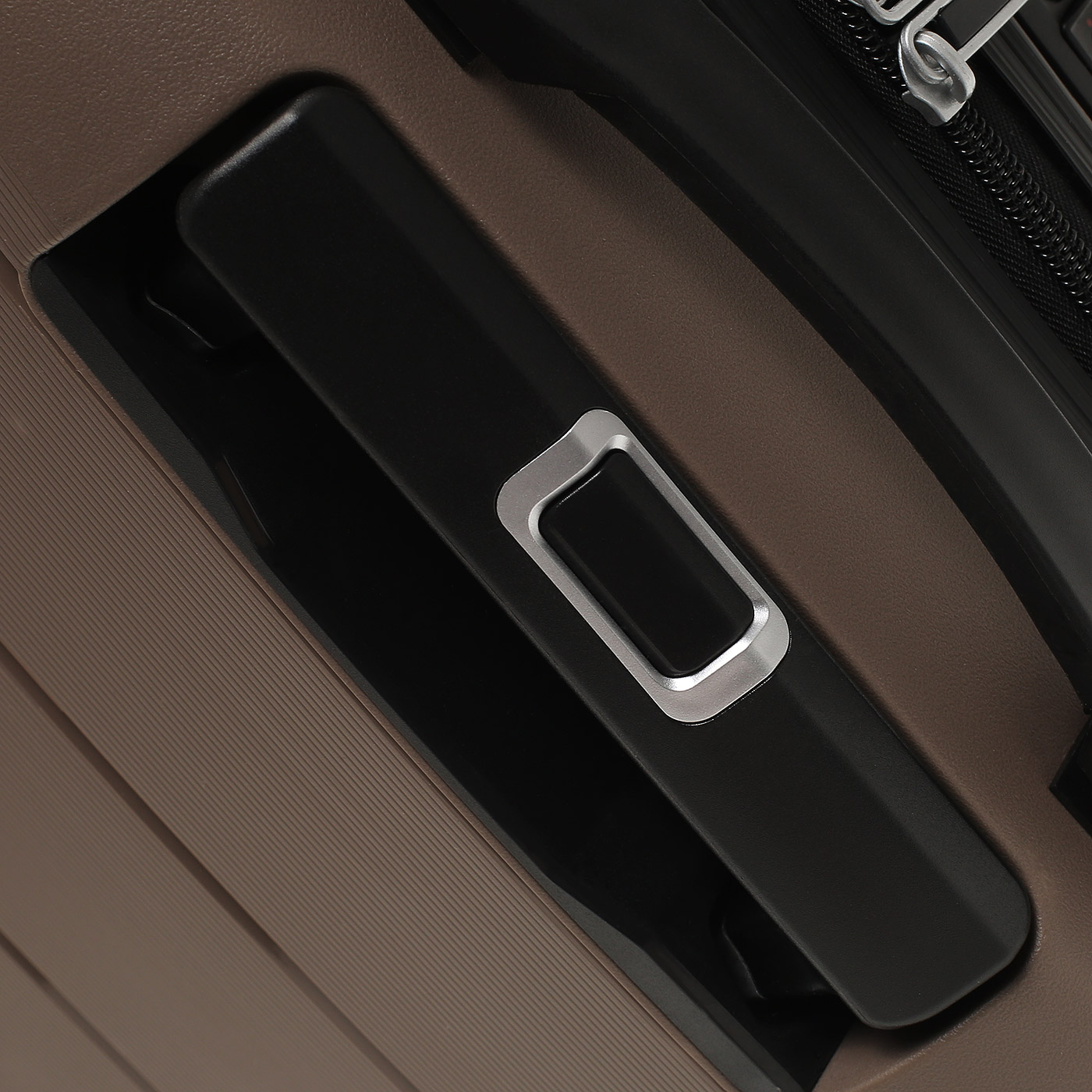 Чемодан на колесах Sun Voyage Elite