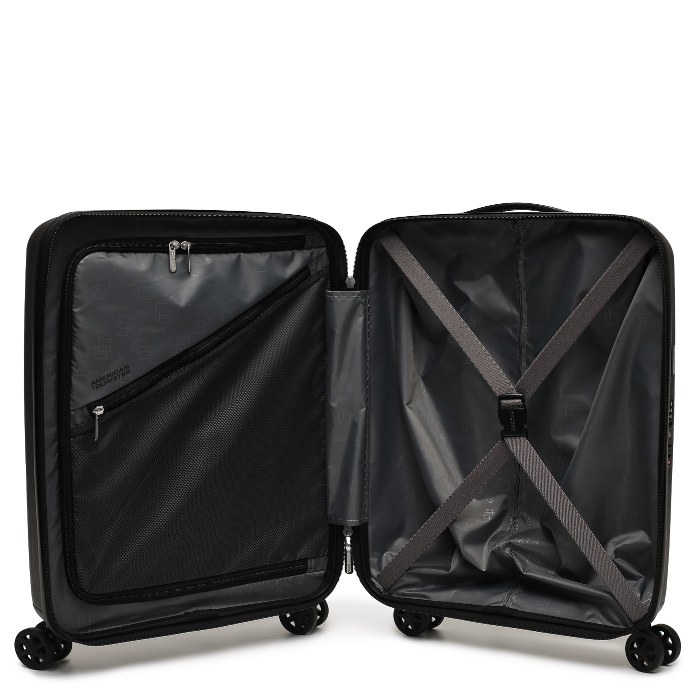 Чемодан для ручной клади из полипропилена American Tourister Rejoy