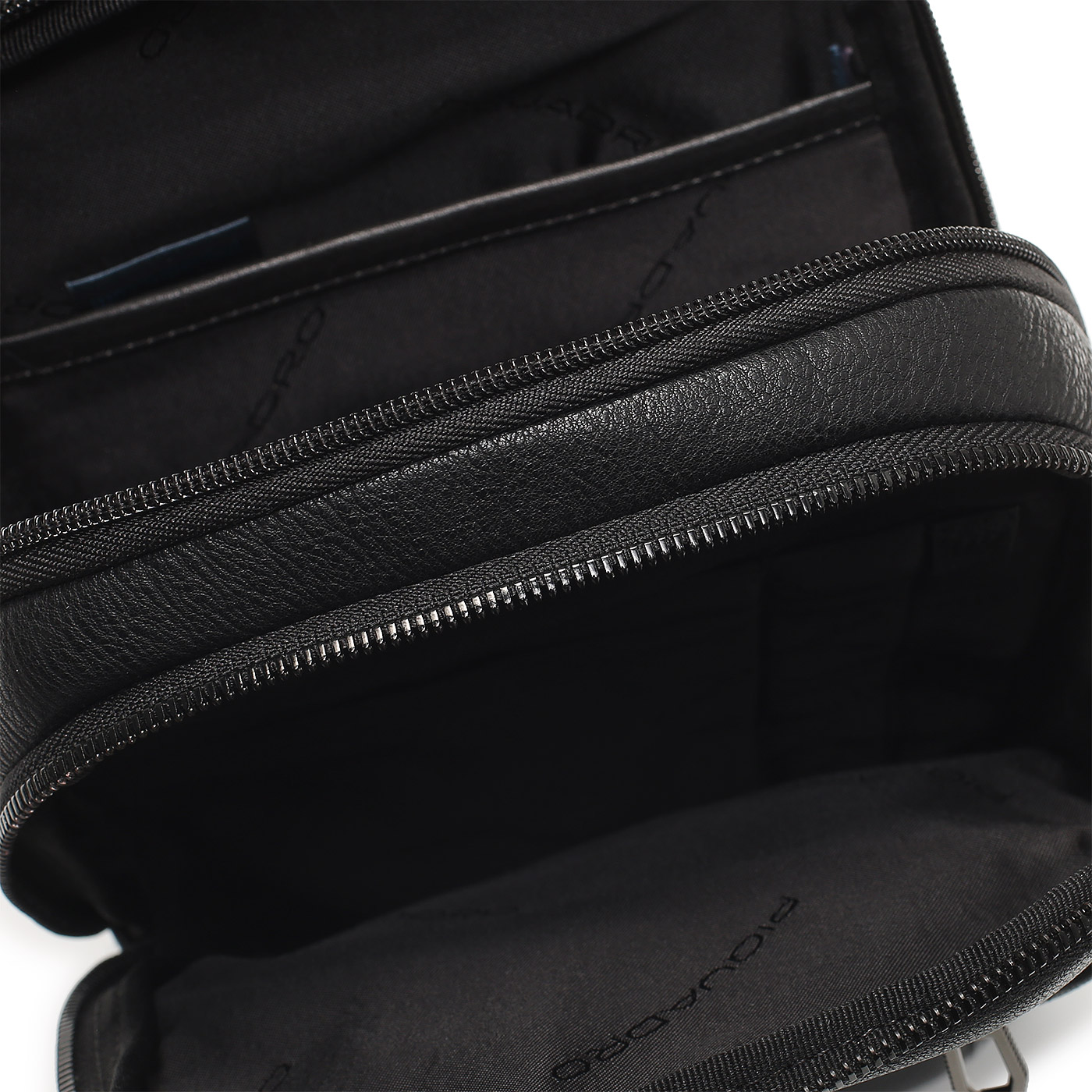 Однолямочный рюкзак Piquadro Cronus